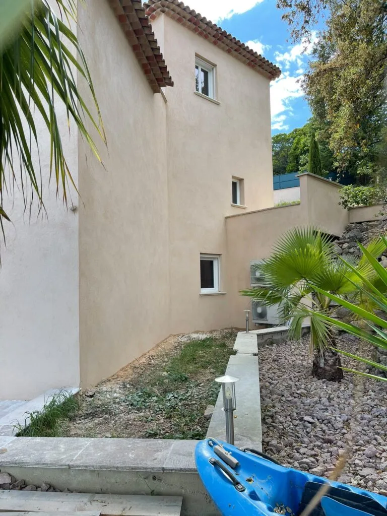 Un ravalement de facade adapte a Le Lyaud